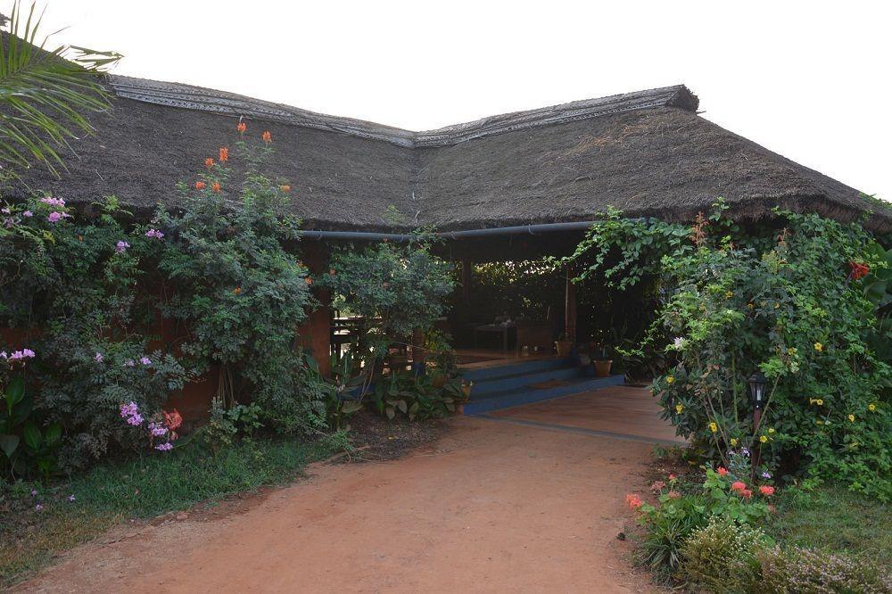 Red Earth Kabini Begur Bagian luar foto