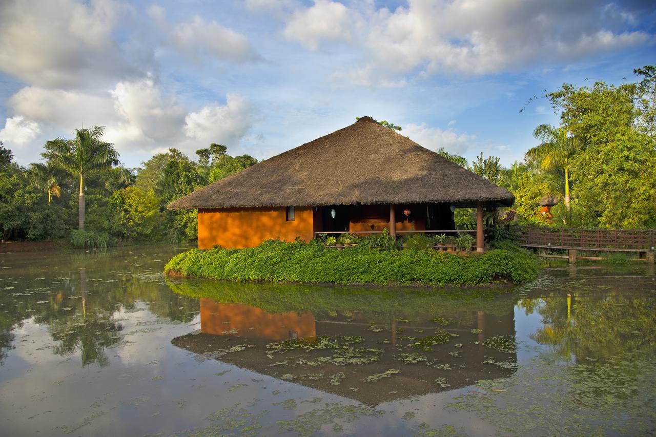 Red Earth Kabini Begur Bagian luar foto